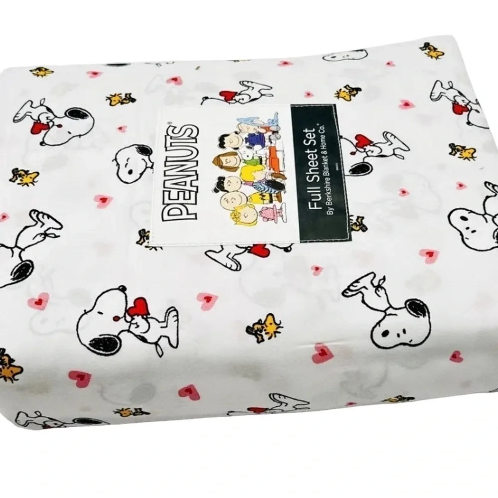 Snoopy Peanuts Full Size Valentine Sheet Set NWT